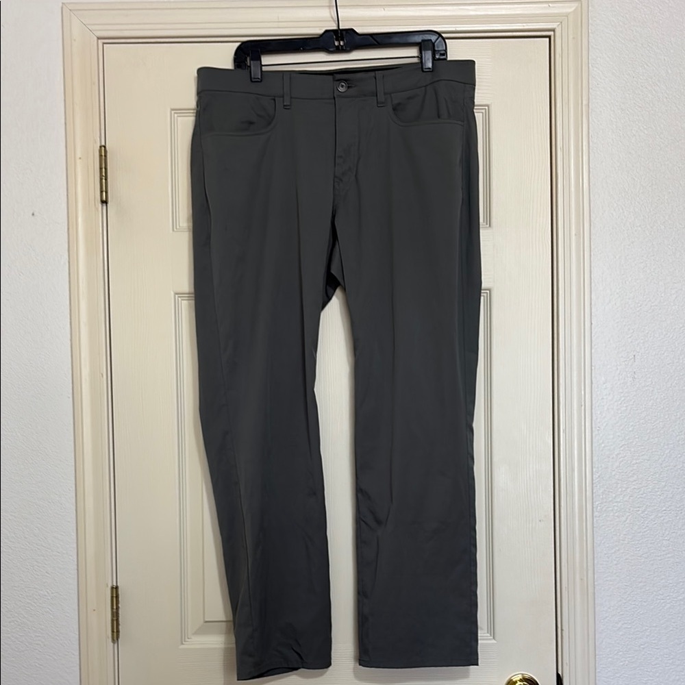 Perry Ellis Gray Dress Pants